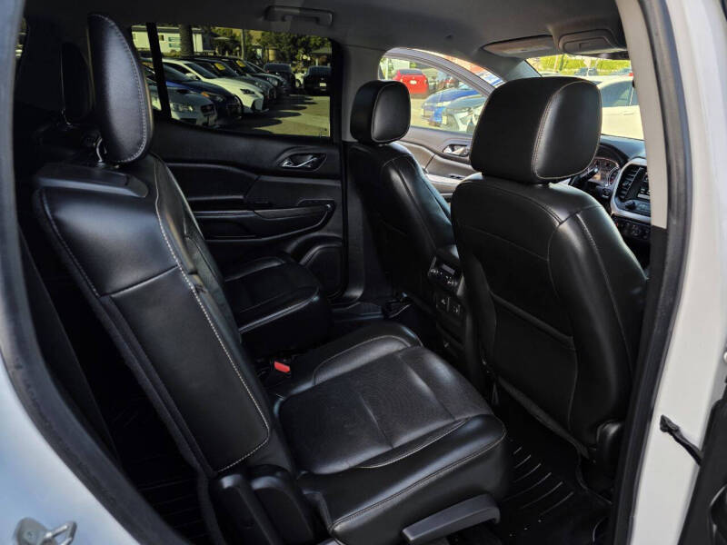 2019 GMC Acadia SLT-1