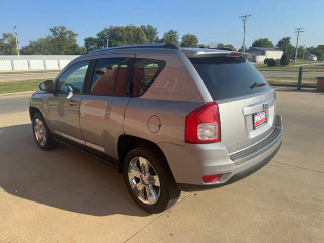 2016 Jeep Compass for sale at Illinois Auto Wholesalers in Tolono, IL