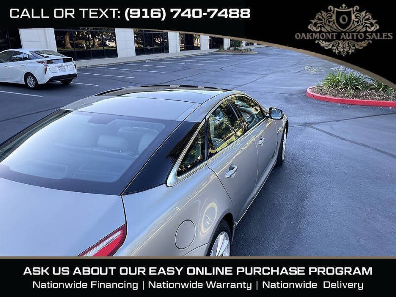 2011 Jaguar XJ