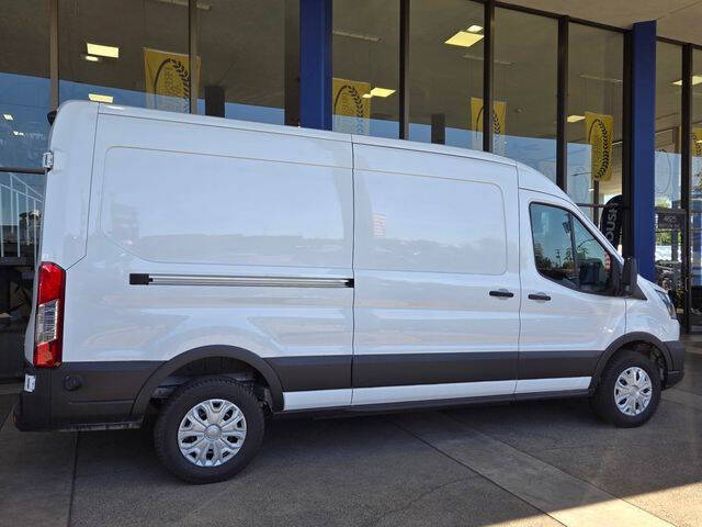 2024 Ford E-Transit 350