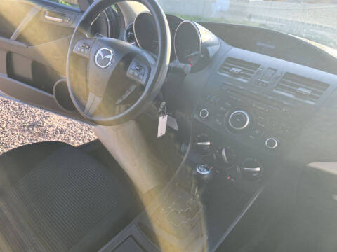 2013 Mazda MAZDA3 i Sport