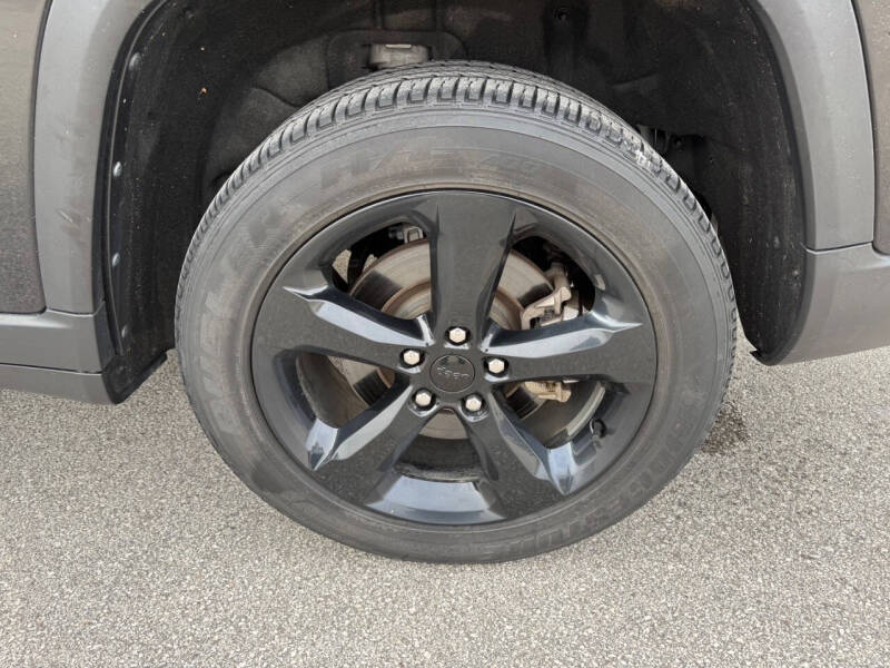 2022 Jeep Grand Cherokee L Altitude