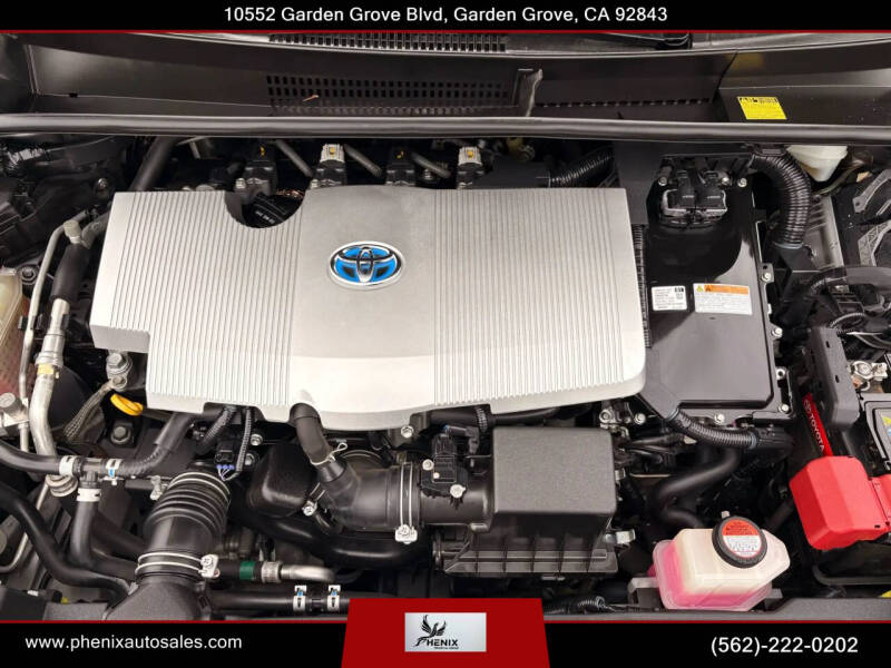 2016 Toyota Prius Two