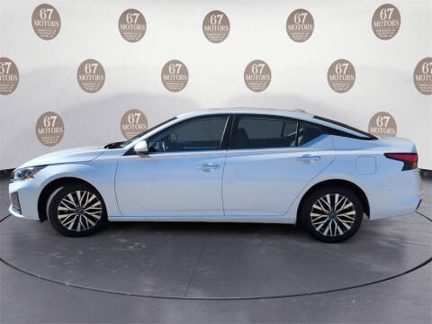 2023 Nissan Altima 2.5 SV