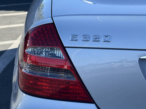 2003 Mercedes-Benz E-Class E 320