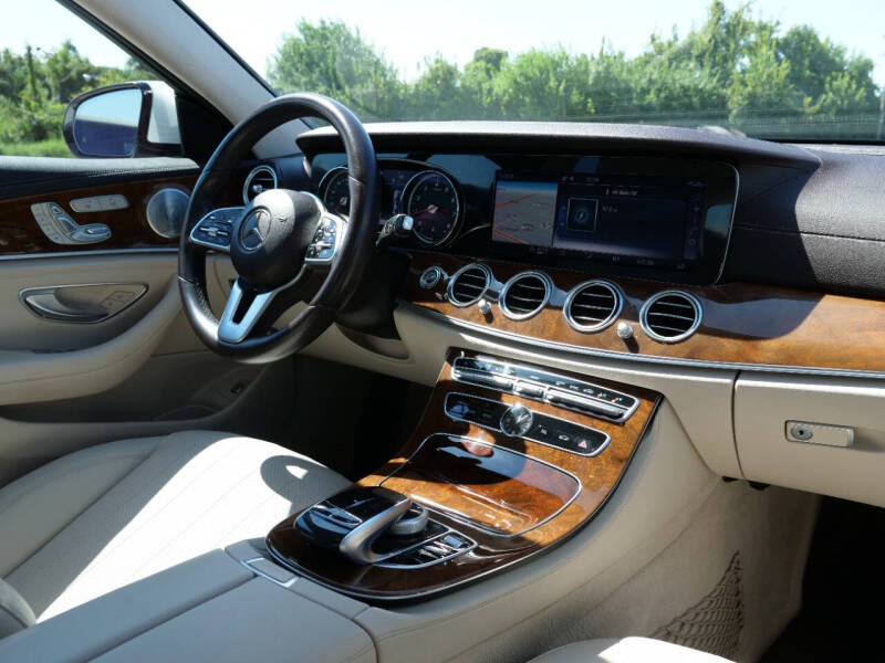 2019 Mercedes-Benz E-Class E 300