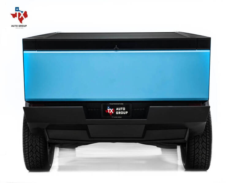 2024 Tesla Cybertruck