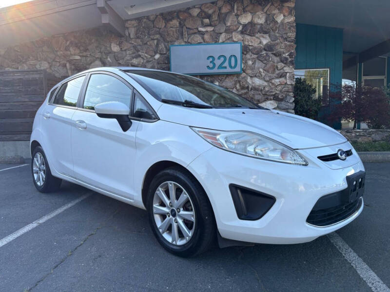 2011 Ford Fiesta SE
