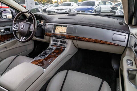 2015 Jaguar XF 3.0 Portfolio