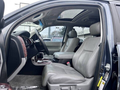 2010 Toyota Sequoia Limited