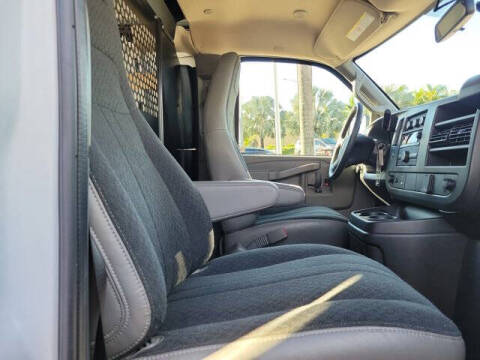 2024 GMC Savana 2500