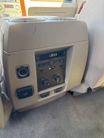 2011 Lincoln Navigator L