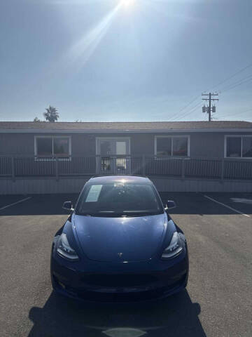2019 Tesla Model 3 Mid Range