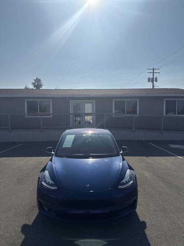 2019 Tesla Model 3 Mid Range