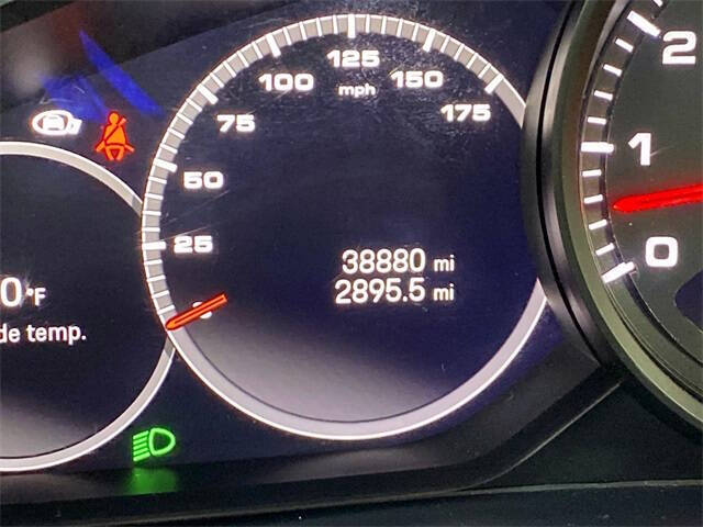 2022 Porsche Cayenne Coupe Platinum Edition