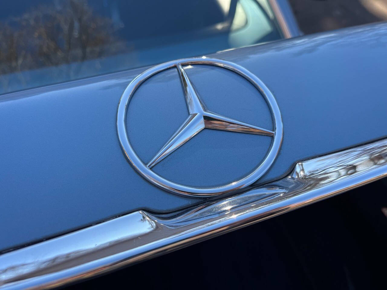 1986 Mercedes-Benz 560-Class 111