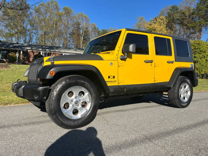 2008 Jeep Wrangler Unlimited X photo 2