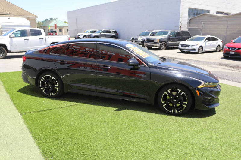 2022 Kia K5