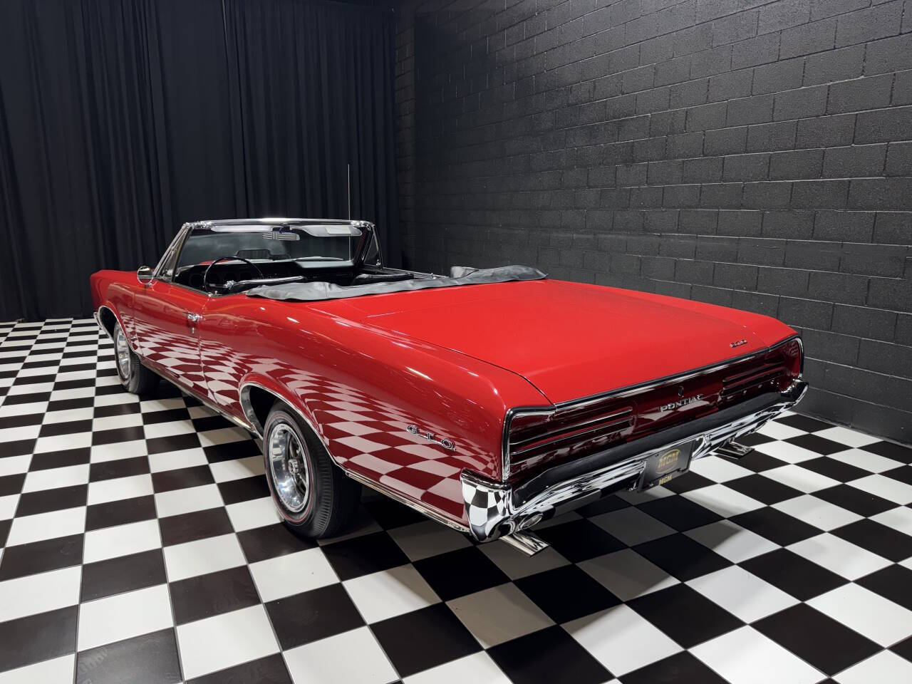 1966 Pontiac GTO 7