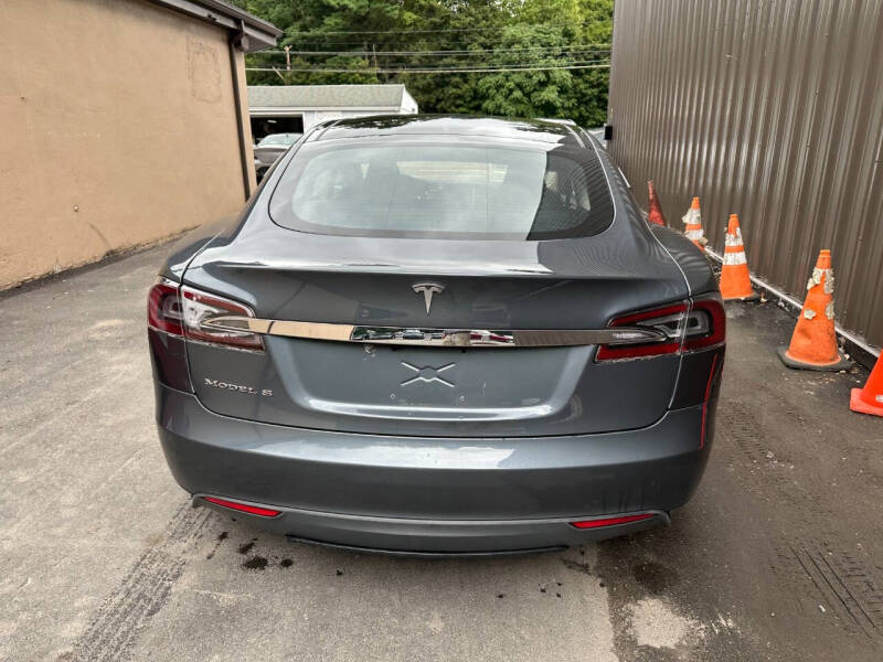 2013 Tesla Model S