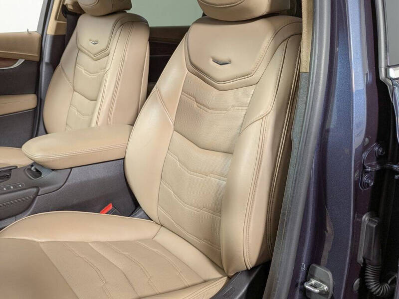 2019 Cadillac XT5 Platinum
