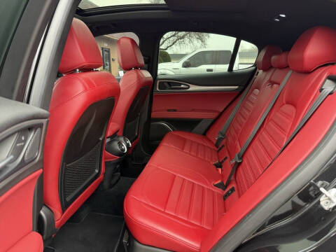 2019 Alfa Romeo Stelvio Ti Sport