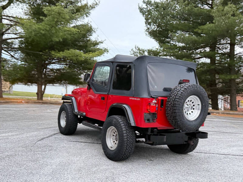 1995 Jeep Wrangler / YJ null photo 22