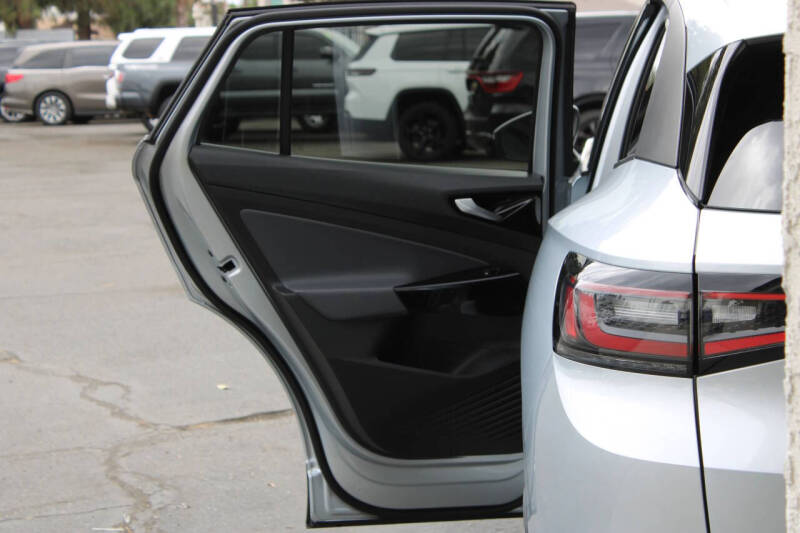 2021 Volkswagen ID.4 Pro