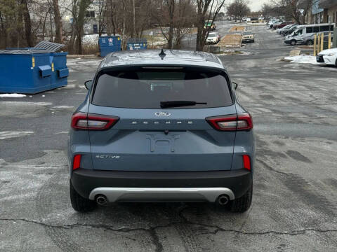 2025 Ford Escape Active