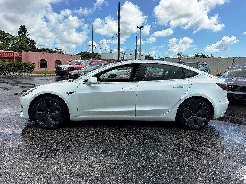2020 Tesla Model 3 Standard Range Plus