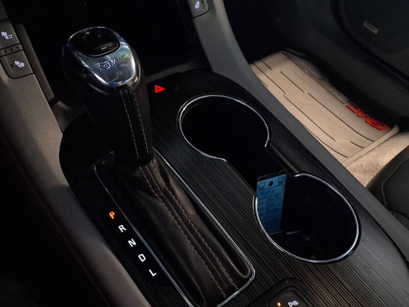 2017 GMC Acadia SLT-2
