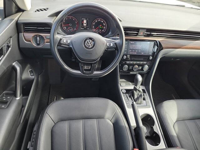 2020 Volkswagen Passat SEL