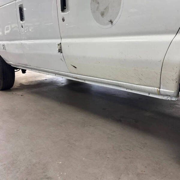 2009 Ford E-Series E-350 SD