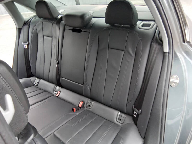 2017 Audi A4 2.0T quattro Premium