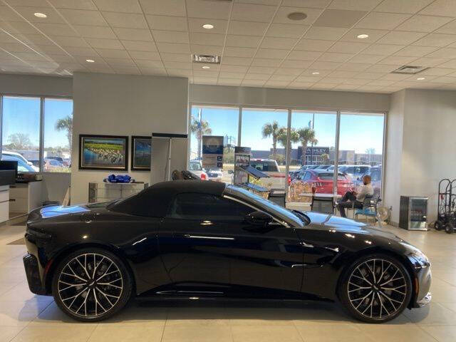 2023 Aston Martin Vantage