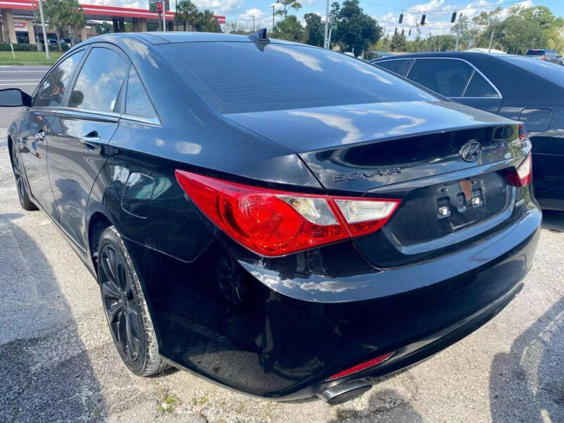 2012 Hyundai Sonata Limited photo 5