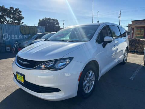 2017 Chrysler Pacifica Touring