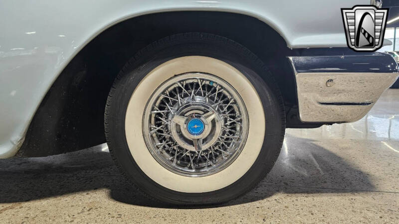 1960 Ford Thunderbird