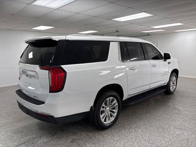 2021 GMC Yukon XL SLT