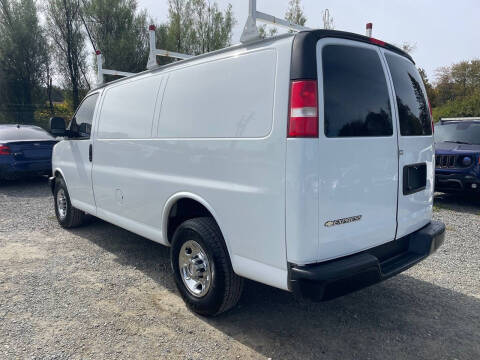 2018 Chevrolet Express 2500