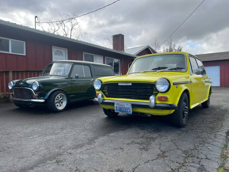 The Classic Mini - 1968 Austin Mini