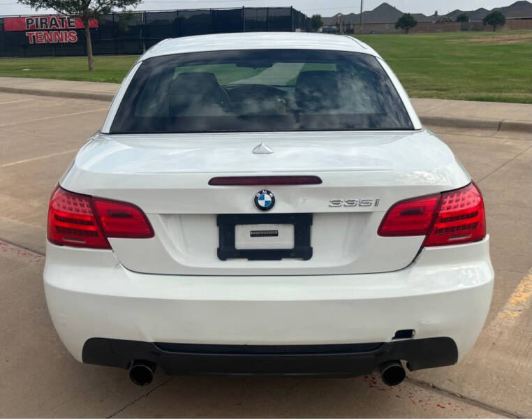 2011 BMW 3 Series 335i