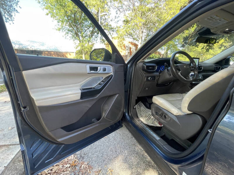 2020 Ford Explorer Platinum