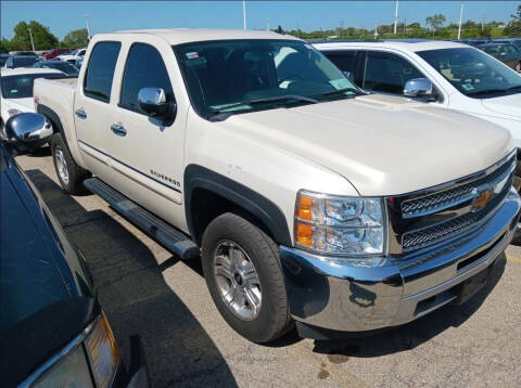 2013 Chevrolet Silverado 1500 for sale at Oswego Motors in Oswego IL