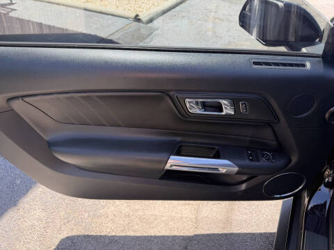 2015 Ford Mustang EcoBoost Premium