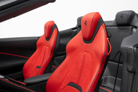 2025 Ferrari Roma Spider