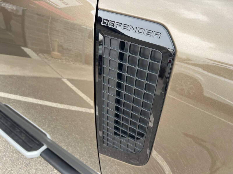 2023 Land Rover Defender 90 S