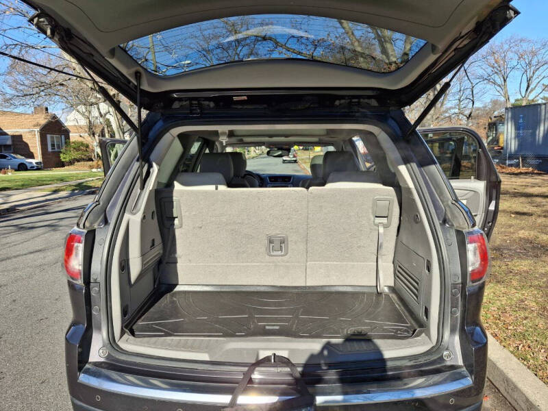 2016 GMC Acadia SLT-1