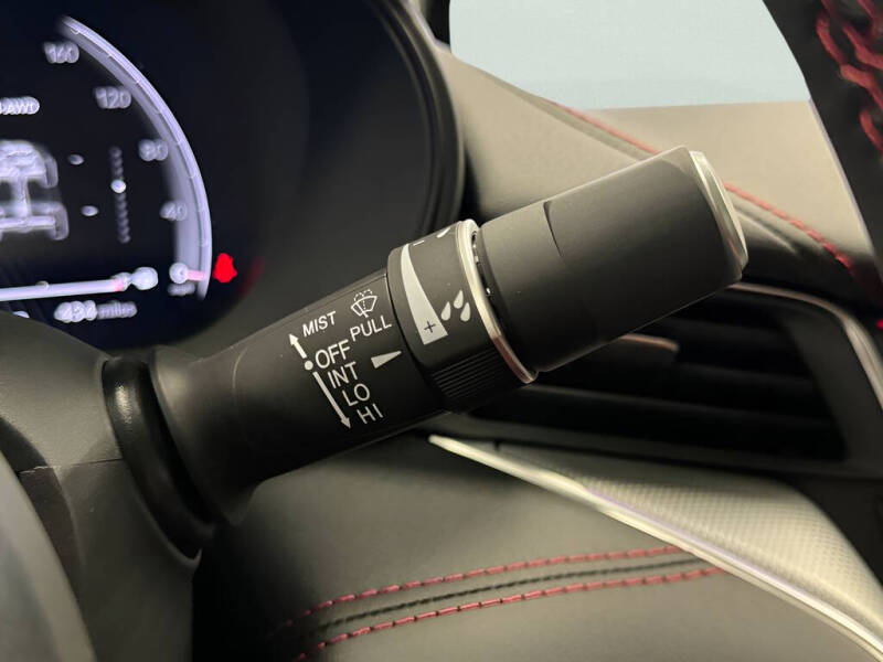 2025 Acura TLX w/Tech