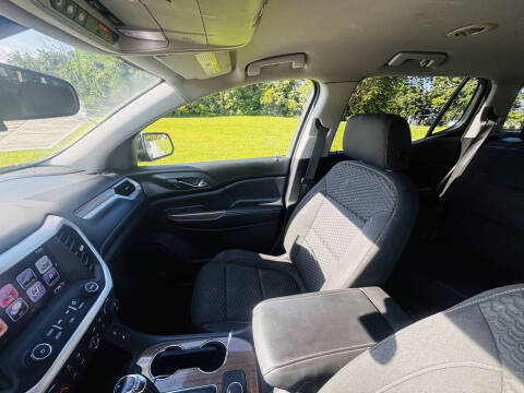 2017 GMC Acadia SLE-2